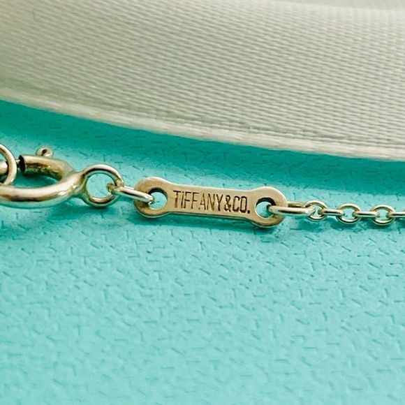 Tiffany & Co Heart Notes Necklace 16” Sterling Retired Box Fifth ave - Picture 7 of 9